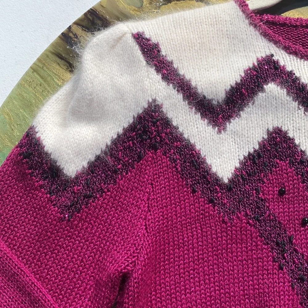 Vintage Knit Pullover Sweater with Beads - Picture 4 of 12